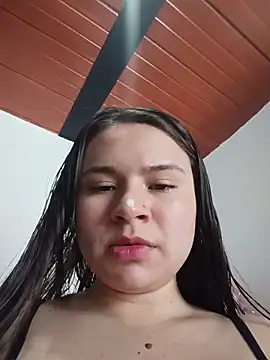 Snapshot of Isa_Acosta chatting on June 1, 2026, 6:29 pm Isa Acosta online show from June 1, 2026, 6:29 pm