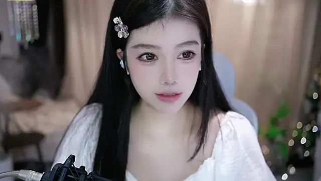 Snapshot of Fortune2Me chatting on February 27, 2026, 4:23 am Fortune2Me online show from February 27, 2026, 4:23 am