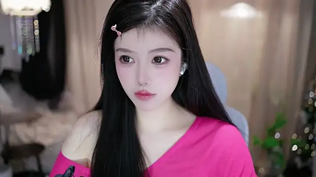 Snapshot of Fortune2Me chatting on February 28, 2026, 4:34 am Fortune2Me online show from February 28, 2026, 4:34 am