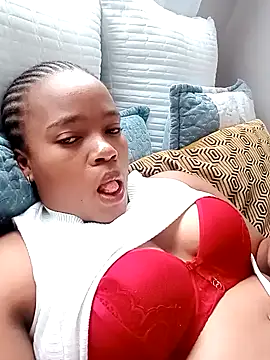 Snapshot of AfricanPopi chatting on September 26, 2025, 7:48 am AfricanPopi online show from September 26, 2025, 7:48 am