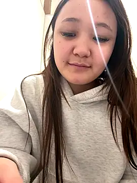 Snapshot of KissMeEva chatting on October 9, 2025, 8:15 am KissMeEva online show from October 9, 2025, 8:15 am