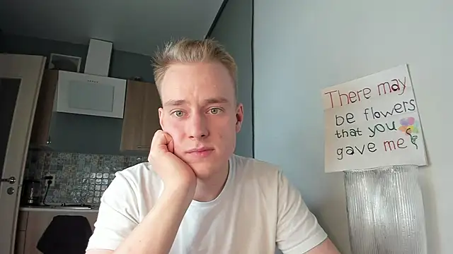 Snapshot of Kevin_Young_Cat chatting on October 7, 2025, 2:07 pm Kevin Young Cat online show from October 7, 2025, 2:07 pm