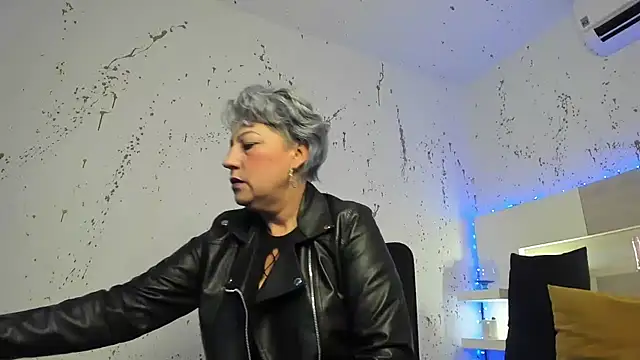 JaddeWalker online show from October 16, 2025, 11:29 am