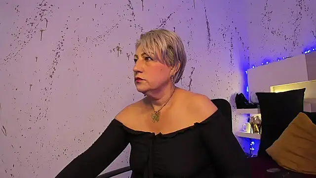 JaddeWalker online show from November 10, 2025, 11:26 am