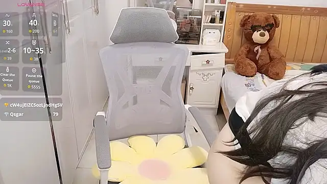 Xiaotantan-99 online show from October 2, 2025, 12:36 am