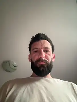 Snapshot of Michel_huge chatting on February 12, 2026, 5:40 am Michel huge online show from February 12, 2026, 5:40 am