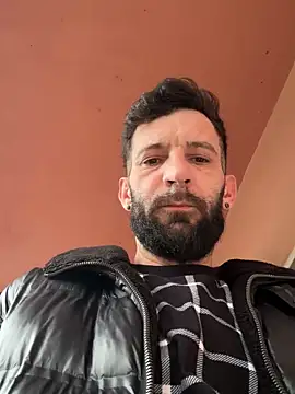 Michel huge online show from December 14, 2025, 5:57 am