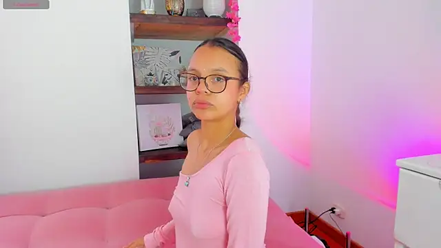 backdoorgalore4you online show from November 20, 2025, 9:47 pm