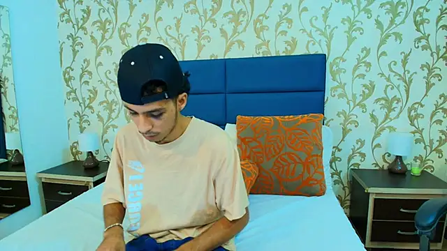 Marcus Jeron online show from October 28, 2025, 8:52 pm