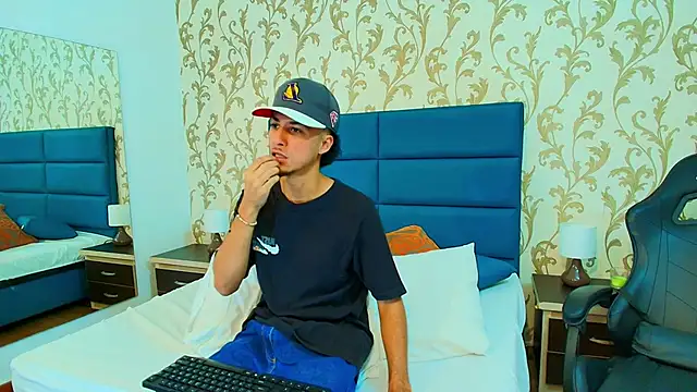 Marcus Jeron online show from November 22, 2025, 8:51 pm