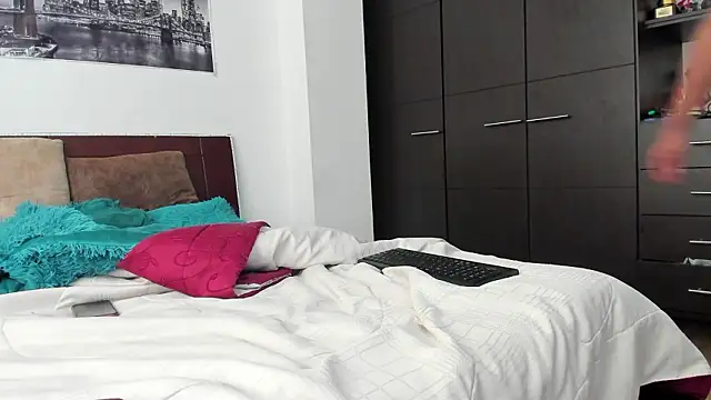 Snapshot of AntonyDAngelo25 chatting on February 20, 2026, 7:27 pm AntonyDAngelo25 online show from February 20, 2026, 7:27 pm