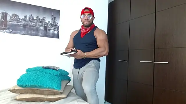 AntonyDAngelo25 online show from September 27, 2025, 7:20 pm