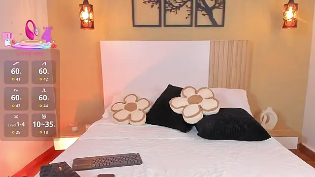 Camila Bustamante online show from September 26, 2025, 3:19 pm