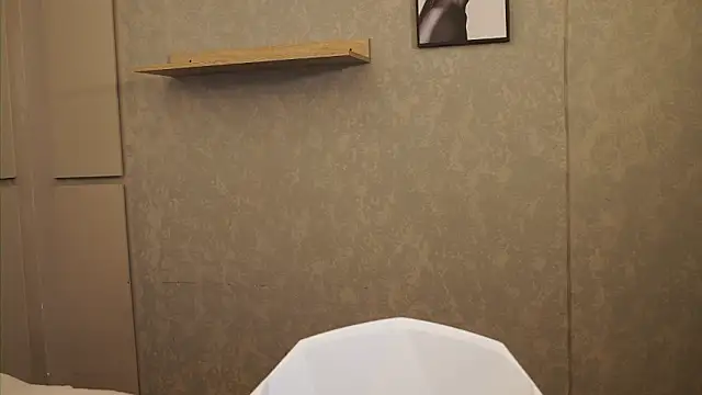 Thiago Valente online show from March 7, 2026, 2:11 pm