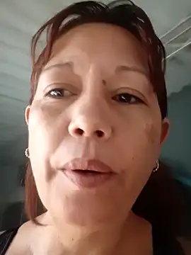 marinita13 online show from February 13, 2026, 1:00 pm