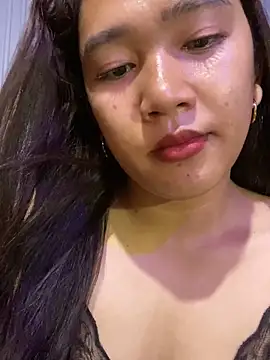 slut clio online show from April 5, 2026, 12:23 pm