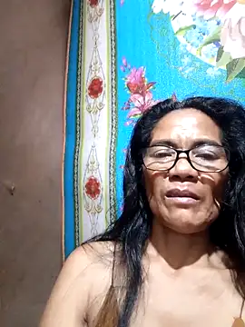 Snapshot of ImYourWoman_55 chatting on September 14, 2025, 3:23 pm ImYourWoman 55 online show from September 14, 2025, 3:23 pm