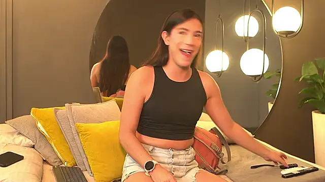 Ariaa Isabell online show from March 30, 2026, 6:53 pm