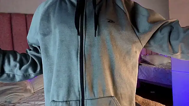 Snapshot of TerumiKitty chatting on January 5, 2026, 9:40 pm TerumiKitty online show from January 5, 2026, 9:40 pm