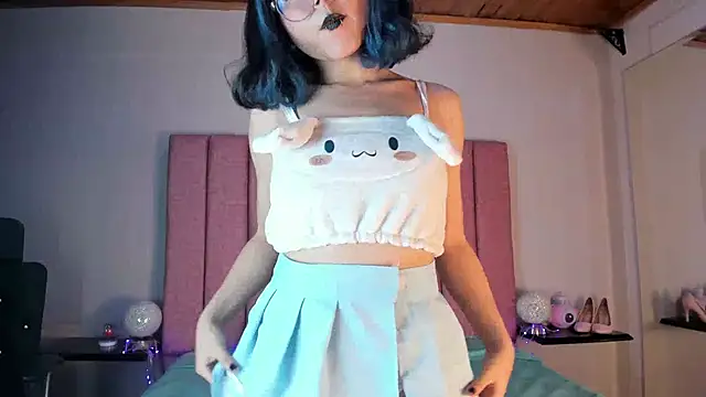 Snapshot of TerumiKitty chatting on February 5, 2026, 9:21 pm TerumiKitty online show from February 5, 2026, 9:21 pm