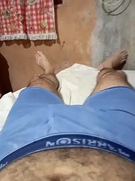 NAUFRAGO 17CM online show from October 7, 2025, 12:33 am