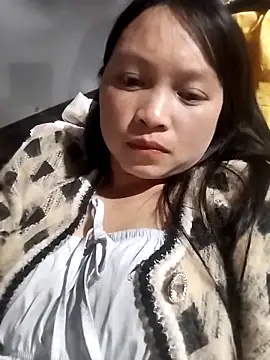 Tiyir597 online show from February 18, 2026, 2:24 pm