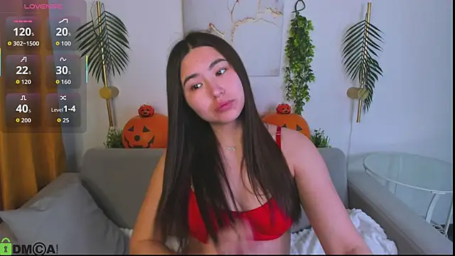 Megan Williamms online show from October 31, 2025, 1:57 am