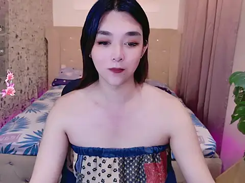 Ts-yoshi online show from October 28, 2025, 8:02 am