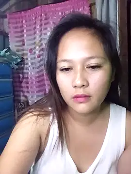 Snapshot of pretty_me092121 chatting on November 25, 2025, 5:13 pm pretty me092121 online show from November 25, 2025, 5:13 pm