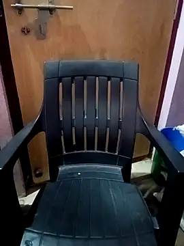 Jessi 25 online show from December 17, 2025, 6:24 pm