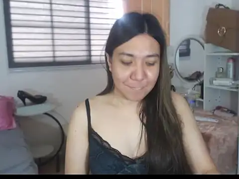 stellahugeX online show from February 14, 2026, 4:34 am