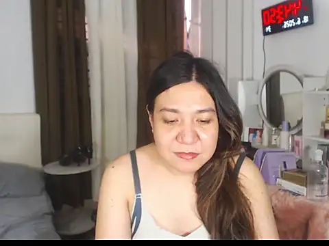 Snapshot of stellahugeX chatting on June 18, 2026, 8:46 am stellahugeX online show from June 18, 2026, 8:46 am