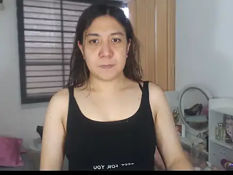 stellahugeX online show from February 13, 2026, 4:23 am