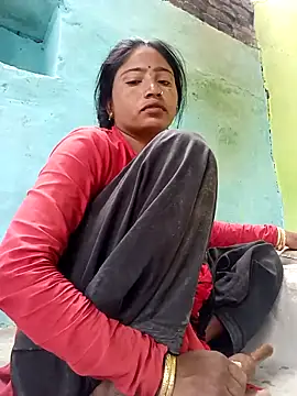 Payal-0143 online show from December 3, 2025, 10:58 am