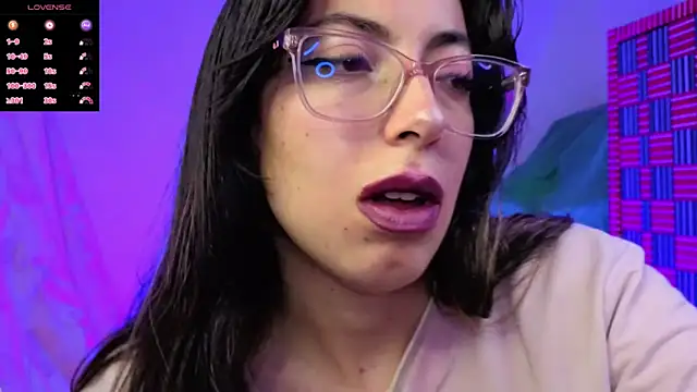 Snapshot of Miranda_sexlove_ chatting on February 24, 2026, 7:04 pm Miranda sexlove online show from February 24, 2026, 7:04 pm