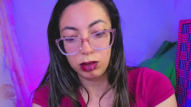 Snapshot of Miranda_sexlove_ chatting on January 7, 2026, 7:35 am Miranda sexlove online show from January 7, 2026, 7:35 am