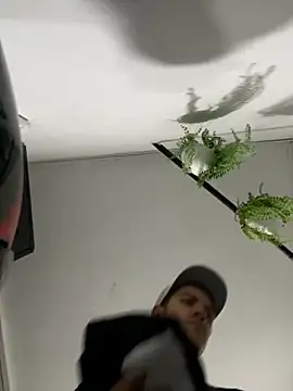 ALANNFERRER online show from September 20, 2025, 10:09 am