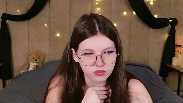 Gaby Essen online show from February 25, 2026, 8:41 pm