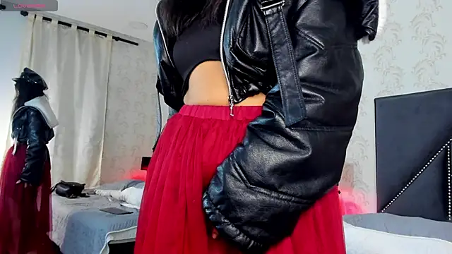 white leti online show from October 31, 2025, 10:27 pm