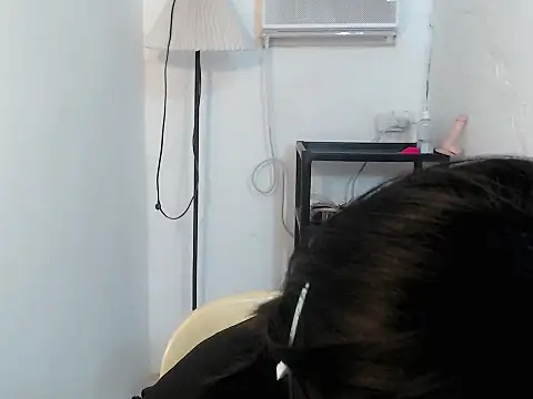 Snapshot of FROXXX21 chatting on July 8, 2026, 10:38 am FROXXX21 online show from July 8, 2026, 10:38 am