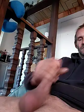 Hungwell1515 online show from November 29, 2025, 3:34 pm