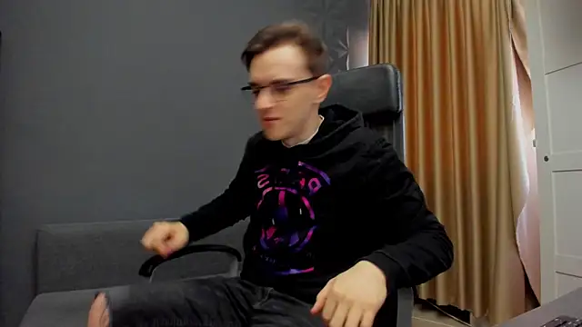 FelixStarkk online show from March 9, 2026, 5:44 am