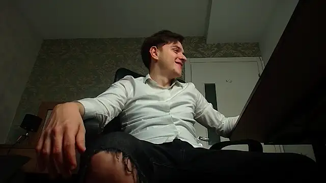 FelixStarkk online show from November 22, 2025, 5:39 am