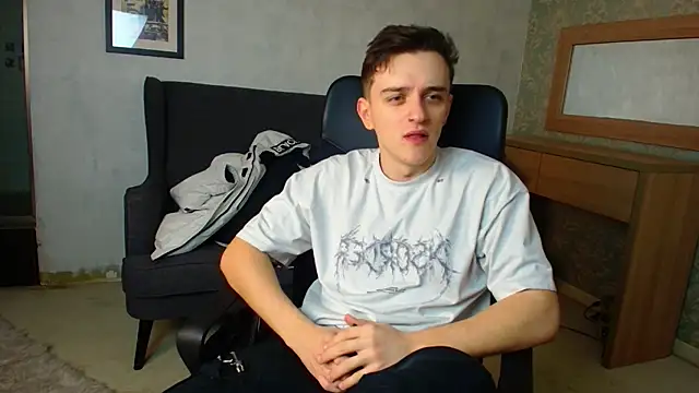 FelixStarkk online show from December 1, 2025, 4:46 am