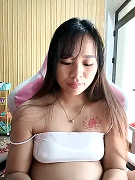 Snapshot of Na_na90 chatting on November 25, 2025, 1:06 am Na na90 online show from November 25, 2025, 1:06 am