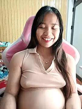 Snapshot of Na_na90 chatting on December 14, 2025, 8:09 am Na na90 online show from December 14, 2025, 8:09 am