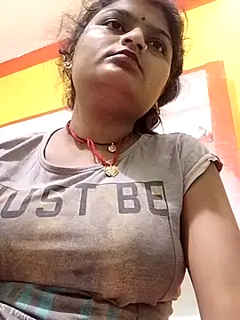 Snapshot of Hot_mirchjii chatting on September 12, 2025, 3:39 am Hot mirchjii online show from September 12, 2025, 3:39 am