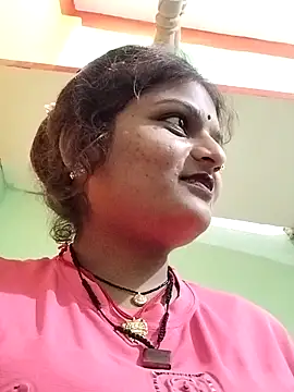 Snapshot of Hot_mirchjii chatting on October 12, 2025, 3:35 pm Hot mirchjii online show from October 12, 2025, 3:35 pm