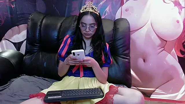 Snapshot of katalina07_1 chatting on October 27, 2025, 3:57 pm katalina07 1 online show from October 27, 2025, 3:57 pm