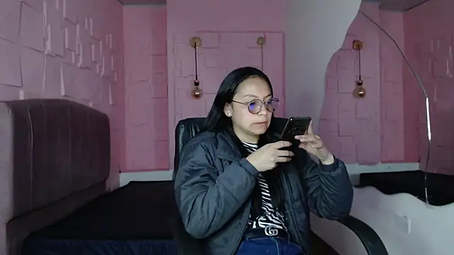 Snapshot of katalina07_1 chatting on September 18, 2025, 3:26 pm katalina07 1 online show from September 18, 2025, 3:26 pm
